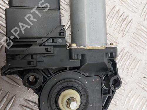Right rear window motor VW GOLF IV (1J1) 1.4 16V | BP28053909E22 