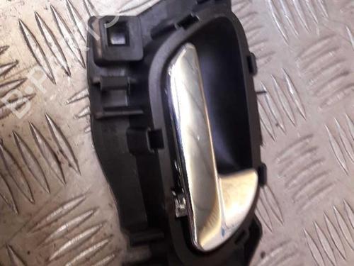 Used Rear right interior door handle Rear right interior door handle PEUGEOT 308 I (4A_, 4C_) 1.6 HDi (109 hp) 23724645 23724645