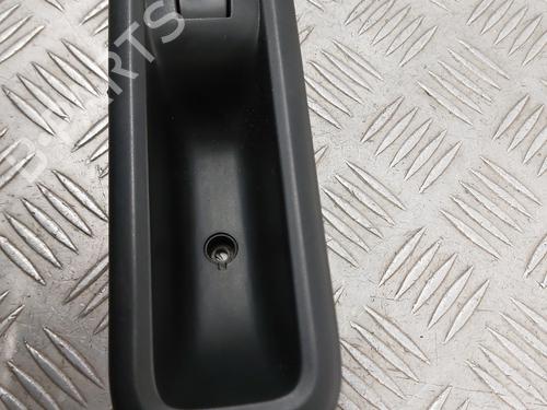 Used Right front window switch Right front window switch RENAULT TWINGO II (CN0_) 1.2 16V (CN0K, CN0V, CN0A) (76 hp) 23748307 23748307