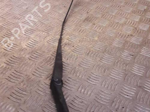 Used Front windshield wiper arm FORD FIESTA VI (CB1, CCN) 1.4 TDCi (68 hp) 23714263