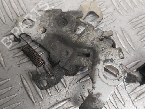Fechadura do capot Fechadura do capot PEUGEOT 3008 I MPV (0U_) 1.6 HDi (112 hp) 23659314 23659314