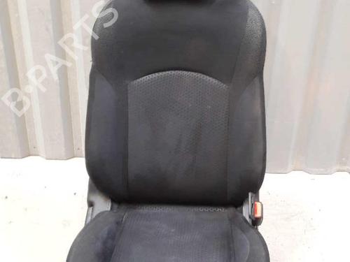 Siège avant droit NISSAN JUKE (F15) 1.2 DIG-T (115 hp) 23716884