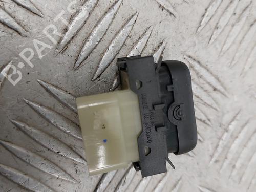 Switch MERCEDES-BENZ M-CLASS (W163) ML 270 CDI (163.113) | BP29846381I30