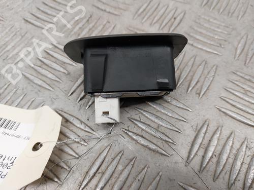 right-rear-window-switch-peugeot-2008-i-cu_-2013-23748654 main image