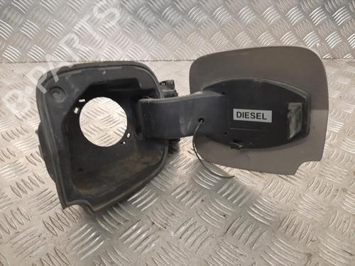 fuel-flap-renault-clio-iii-grandtour-kr01_-2007-23656316 main image