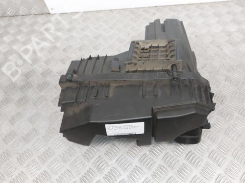 Used Air filter box CITROËN C5 II (RC_) 2.0 16V (RCRFJB, RCRFJC) (140 hp) 27874009