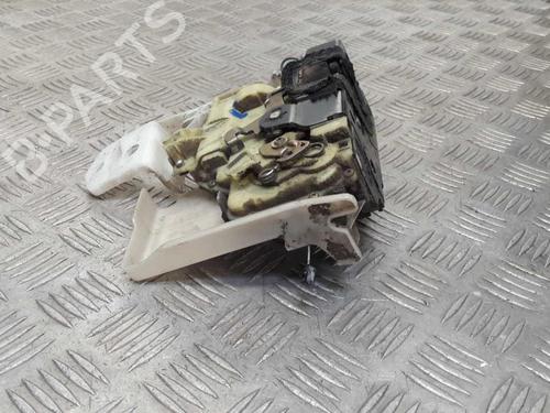 Used Front left lock Front left lock 23658517 23658517
