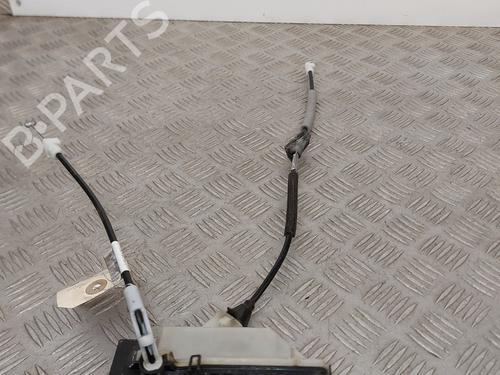 Fechadura trás esquerda PEUGEOT 208 I (CA_, CC_) 1.2 VTI 82 (82 hp) 29912975