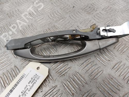 Front right exterior door handle VW TOURAN (1T1, 1T2) 2.0 TDI 16V | BP23748131C129