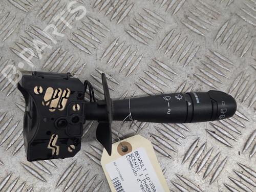 Rattstammestilk RENAULT SCÉNIC I MPV (JA0/1_, FA0_) 1.6 (JA00, JA16, JA15, JA19, JA1V, JA2B, JA2C, JA0B,... (107 hp) 30712436