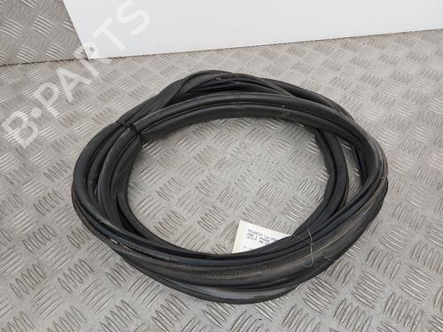 Used Rubber door seal PEUGEOT 208 I (CA_, CC_) 1.6 HDi / BlueHDi 75 (75 hp) 27715453