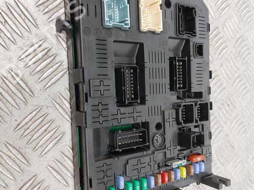 Fuse box CITROËN C4 Picasso I MPV (UD_) 1.6 HDi | BP28313687E1 