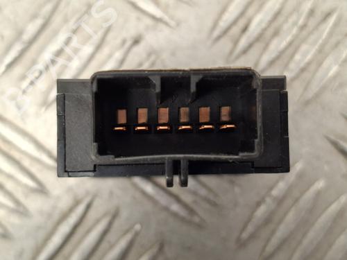 Switch KIA SORENTO I (JC) | BP36249428I30 - Image 2