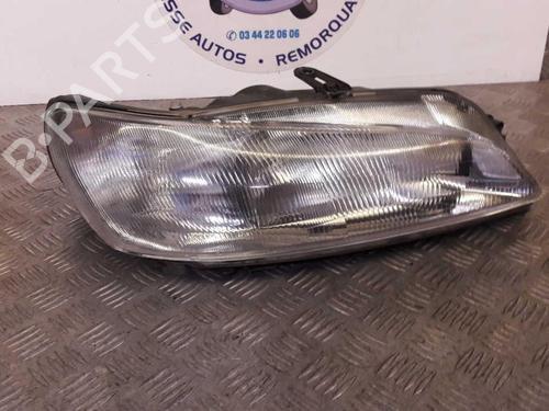 Used Right headlight PEUGEOT 306 Hatchback (7A, 7C, N3, N5) 1.9 DT (90 hp) 23727463