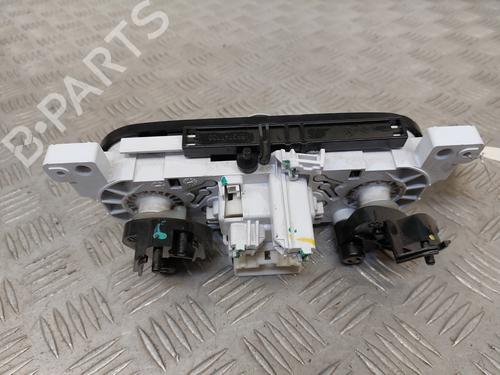 Used Climate control Climate control DACIA SANDERO II 1.5 dCi (90 hp) 26002550 26002550