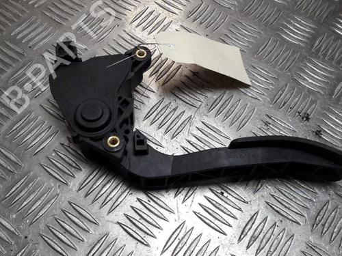 Used Pedal Pedal 23716846 23716846