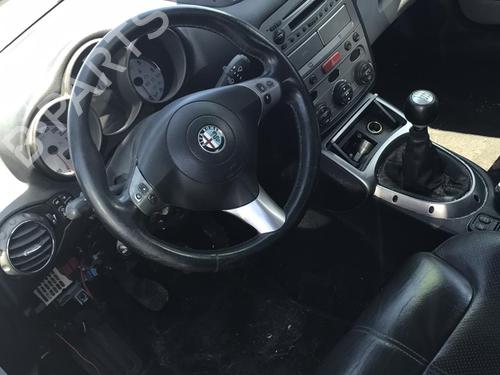 Front left interior door handle ALFA ROMEO GT (937_) 1.9 JTD (937CXN1B) | BP23715852I13 - Image 4