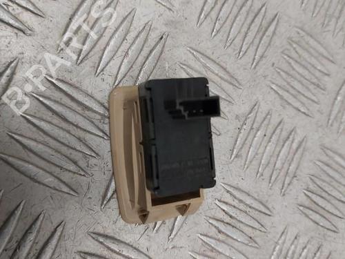 Used Right front window switch Right front window switch BMW 3 Touring (E91) 320 d (184 hp) 23744732 23744732