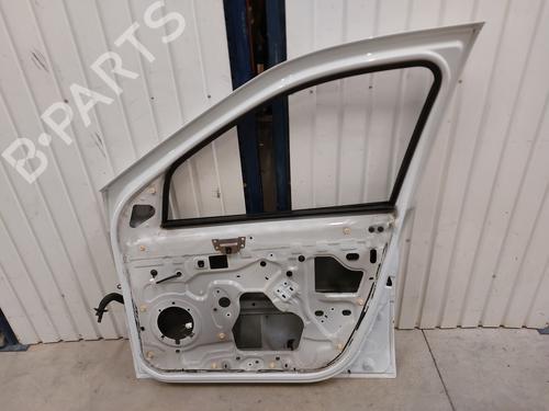 Used Right front door Right front door DACIA LOGAN MCV (KS_) 1.5 dCi (KS04) (88 hp) 32065355 32065355