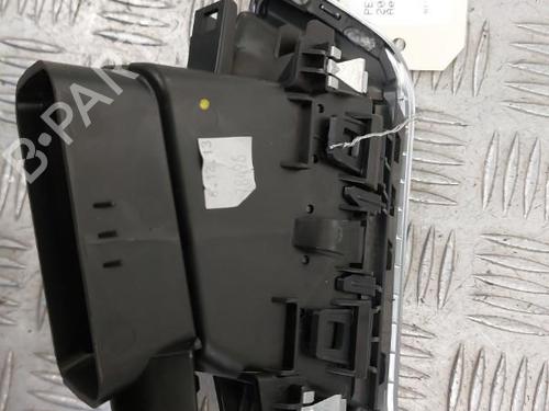 Air vent PEUGEOT 208 I (CA_, CC_) 1.2 VTI 82 | BP23743935I21