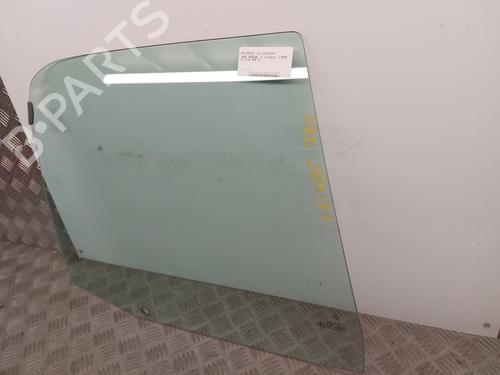 Dør rude højre bagtil Dør rude højre bagtil PEUGEOT 306 Break (7E, N3, N5) 2.0 HDI 90 (90 hp) 34045938 34045938