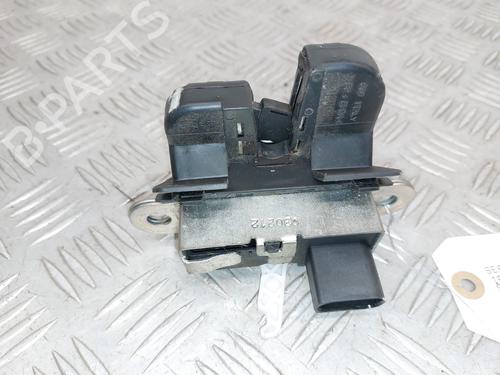 Used Tailgate lock SEAT IBIZA IV (6J5, 6P1) 1.6 TDI (105 hp) 29375543