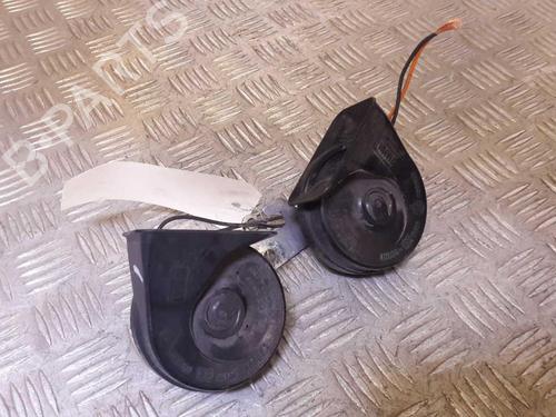 Used Horn Horn RENAULT CLIO III (BR0/1, CR0/1) 1.5 dCi (BR17, CR17) (86 hp) 23657598 23657598