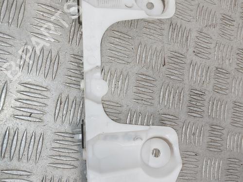 Used Rear bumper bracket RENAULT MEGANE IV Hatchback (B9A/M/N_) 1.6 dCi 130 (B9A4) (130 hp) 31074981