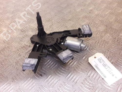 Used Rear wiper motor PEUGEOT 308 II (LB_, LP_, LW_, LH_, L3_) 1.6 HDi 100 (99 hp) 23726859