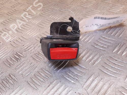 Used Seat buckle HYUNDAI i40 I CW (VF) 1.7 CRDi (136 hp) 23725404