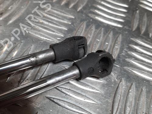 Used Tailgate lift support Tailgate lift support RENAULT LAGUNA II (BG0/1_) 1.9 dCi (BG1A, BG1W, BG0G) (110 hp) 23715723 23715723