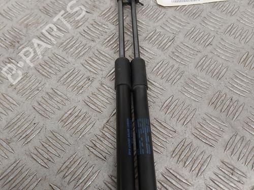 Used Tailgate lift support VW UP! (121, 122, BL1, BL2, BL3, 123) 1.0 (60 hp) 31817711