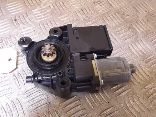 Used Right front window motor Right front window motor RENAULT SCÉNIC III (JZ0/1_) 1.6 dCi (JZ00, JZ12) (130 hp) 23726236 23726236