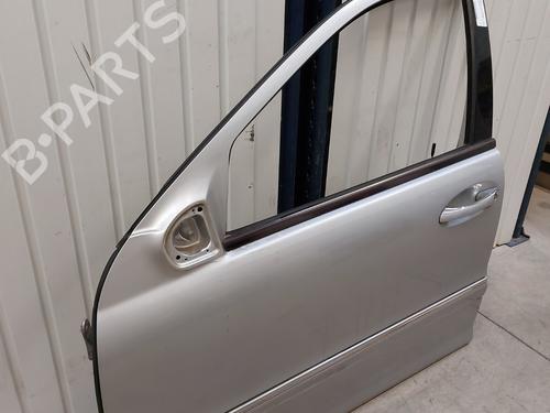 Used Left front door Left front door MERCEDES-BENZ C-CLASS (W203) C 200 CDI (203.004) (116 hp) 27511697 27511697
