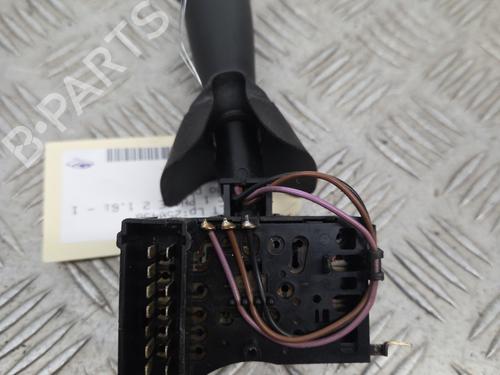 Used Switch Switch RENAULT SCÉNIC I MPV (JA0/1_, FA0_) 1.6 (JA00, JA16, JA15, JA19, JA1V, JA2B, JA2C, JA0B,... (107 hp) 30712434 30712434