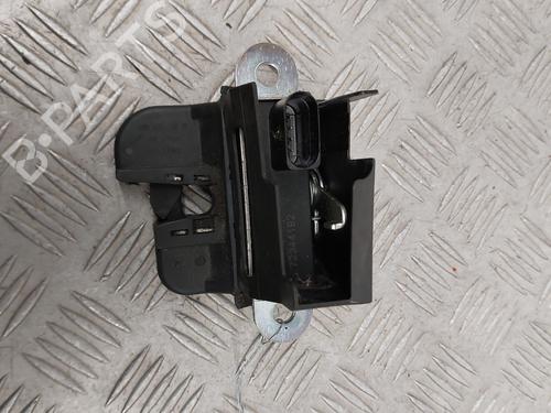 Used Tailgate lock VW GOLF PLUS V (5M1, 521) 2.0 TDI (140 hp) 23734423