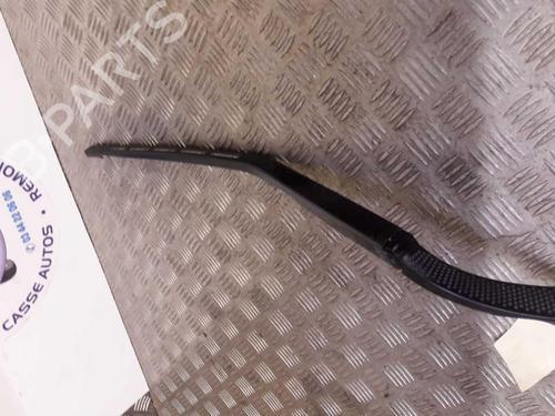Used Front windshield wiper arm Front windshield wiper arm PEUGEOT 307 (3A/C) 2.0 16V (140 hp) 23723418 23723418