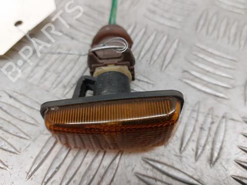 Used Right front indicator Right front indicator PEUGEOT 106 II (1A_, 1C_) 1.1 i (60 hp) 23745721 23745721