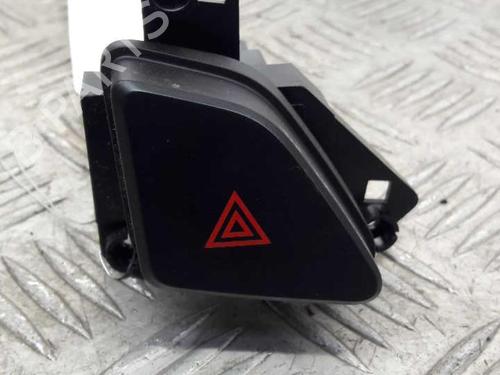 warning-switch-hyundai-i30-estate-fd-2007-2008-2009-2010-2011-2012-23736137 main image