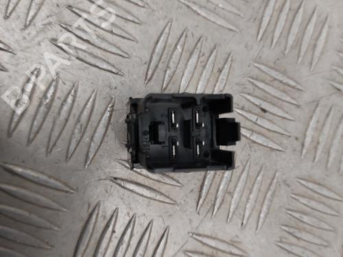 Used Warning switch Warning switch VW GOLF PLUS V (5M1, 521) 2.0 TDI (140 hp) 23734409 23734409