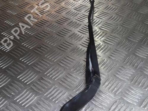 Used Front windshield wiper arm PEUGEOT 106 II (1A_, 1C_) 1.1 i (60 hp) 23716270
