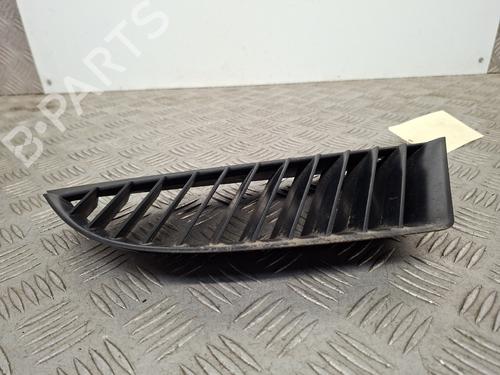 Used Grille Grille MITSUBISHI COLT VI (Z3_A, Z2_A) 1.3 (Z21A) (95 hp) 36307211 36307211
