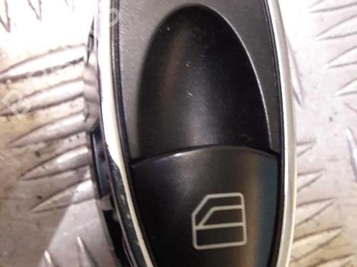 Used Left rear window switch MERCEDES-BENZ CLS (C219) CLS 320 CDI (219.322) (224 hp) 23657160