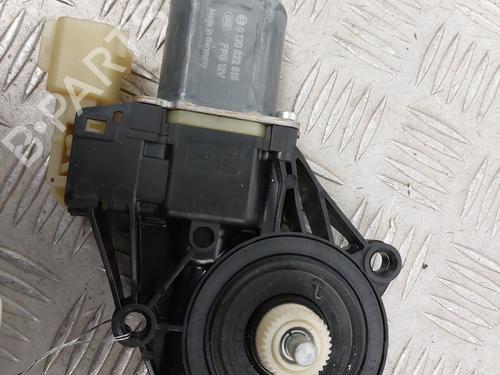Right front window motor FORD FIESTA VI (CB1, CCN) 1.0 EcoBoost | BP25131486E20 - Image 3