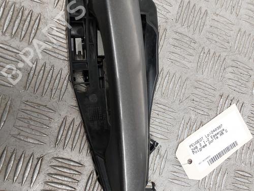 Used Rear left exterior door handle PEUGEOT 208 II (UB_, UP_, UW_, UJ_) 1.2 PureTech 100 (101 hp) 23747923