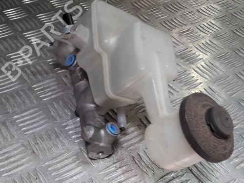 brake-master-cylinder-toyota-corolla-verso-_e12_-2001-2002-2003-2004-2005-2006-2007-23716288 main image