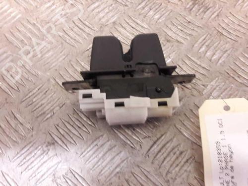 Used Tailgate lock RENAULT MEGANE II (BM0/1_, CM0/1_) 1.9 dCi (BM0G, CM0G) (120 hp) 24852634
