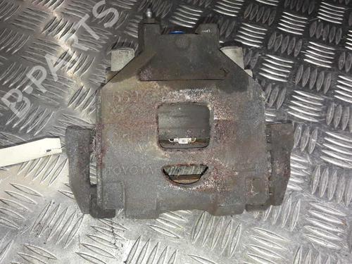 Used Right front brake caliper Right front brake caliper TOYOTA YARIS (_P9_) 1.33 VVT-i (NSP90_, NSP90R) (100 hp) 23716000 23716000