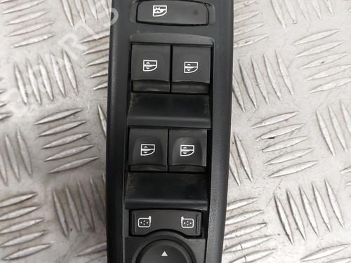 Left front window switch RENAULT MEGANE III Grandtour (KZ0/1) 1.5 dCi (KZ09, KZ0D, KZ1G, KZ29, KZ14, KZ1W, KZ10, KZ1F,... | BP29334302I27 