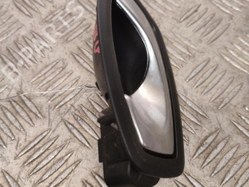 Used Front right interior door handle RENAULT MEGANE III Hatchback (BZ0/1_, B3_) 1.5 dCi (BZ09, BZ0D, BZ1W, BZ29, BZ14) (110 hp) 23735569